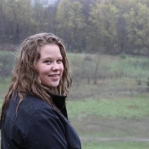 Meet your Posher, Abbie